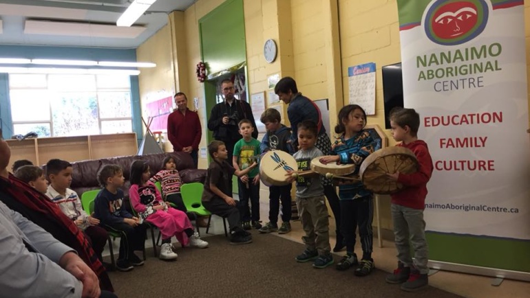 Lieutenant-governor helps open school library